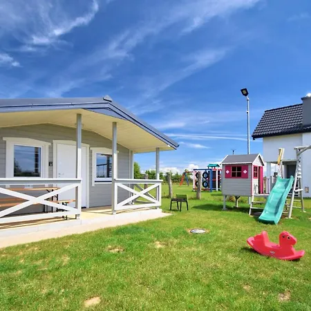 Nadmorska Oaza Nad Morzem I Jeziorem Ferienhaus Jezierzany