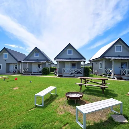 Nadmorska Oaza Nad Morzem I Jeziorem * Jezierzany