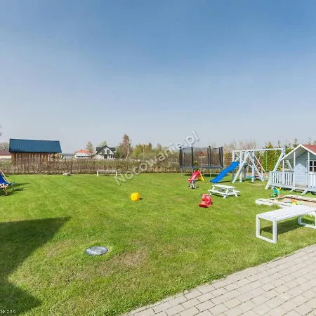 Ferienhaus Nadmorska Oaza Nad Morzem I Jeziorem *