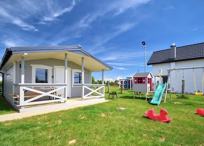 Nadmorska Oaza Nad Morzem I Jeziorem Vakantiehuis Jezierzany